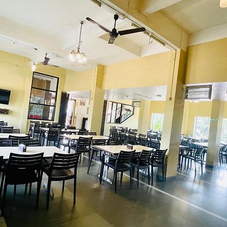 Hotel Manik Moti Lonavala Exterior foto