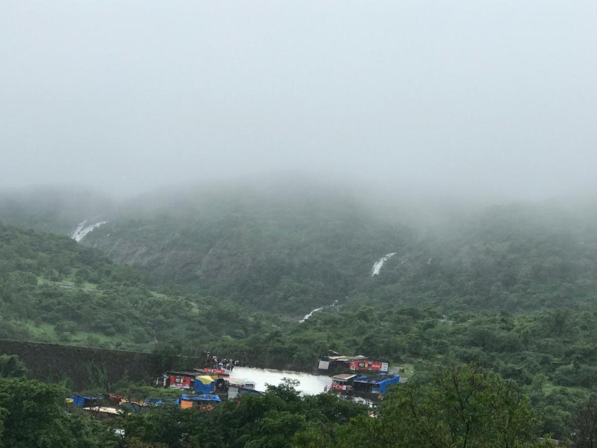 Hotel Manik Moti Lonavala Exterior foto