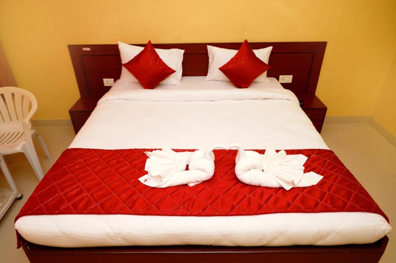 Hotel Manik Moti Lonavala Exterior foto